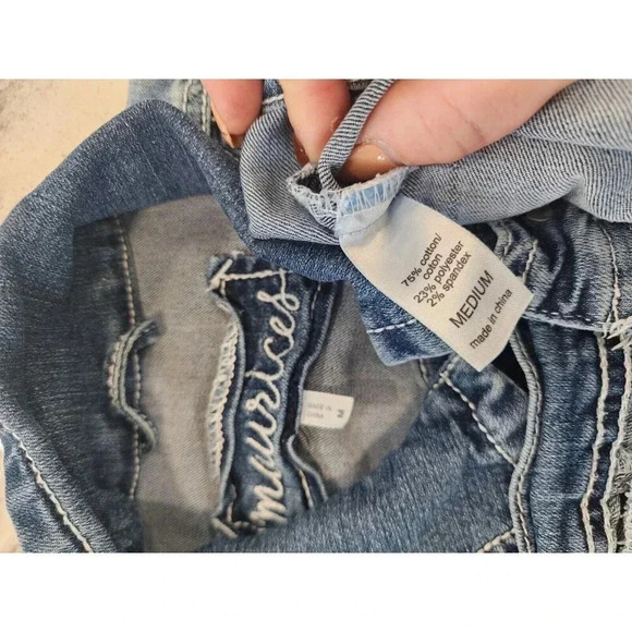 Maurices Womens Dark Jean Jacket Crop Size M Long Sleeve Denim - Picture 4 of 5